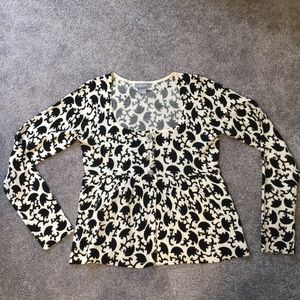 Delia's patterned black and white sweater top